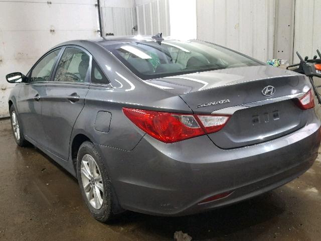 5NPEB4AC4DH710950 - 2013 HYUNDAI SONATA GLS GRAY photo 3