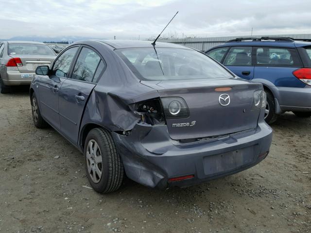 JM1BK32F181182979 - 2008 MAZDA 3 I GRAY photo 3