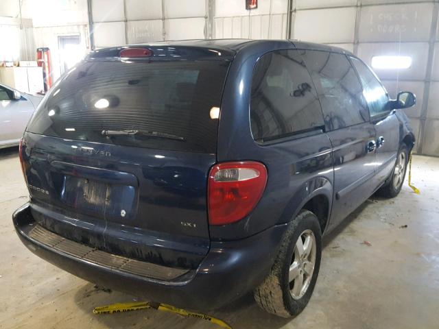 1D4GP45R96B742406 - 2006 DODGE CARAVAN SX BLUE photo 4