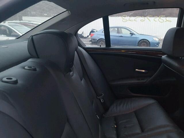WBANV93548CZ61002 - 2008 BMW 535 XI 银色 照片 6
