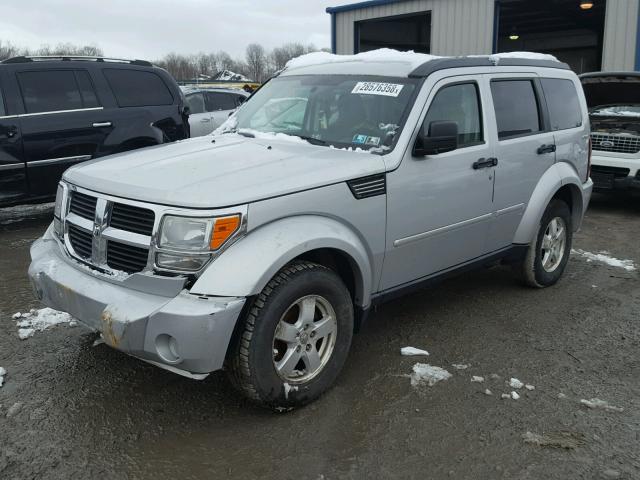 1D8GU28KX9W512624 - 2009 DODGE NITRO SE SILVER photo 2