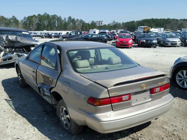 4T1BG22K1XU448972 - 1999 TOYOTA CAMRY CE GOLD photo 3