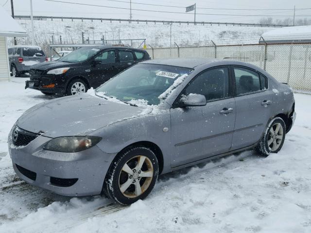 JM1BK32F851250562 - 2005 MAZDA 3 I GRAY photo 2