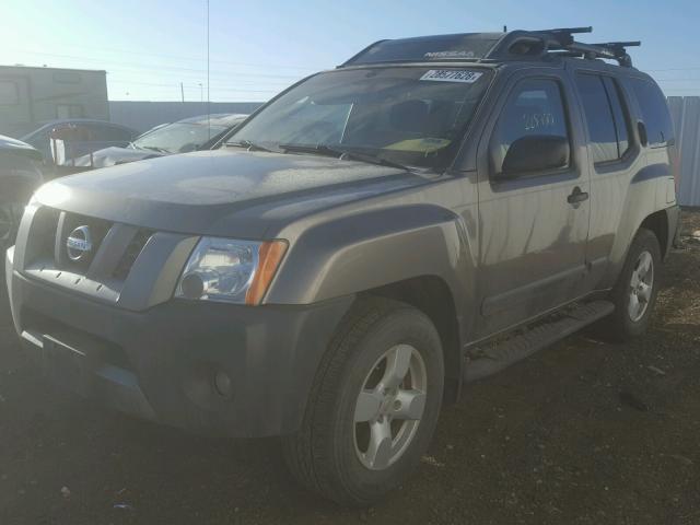 5N1AN08W05C633257 - 2005 NISSAN XTERRA OFF GOLD photo 2