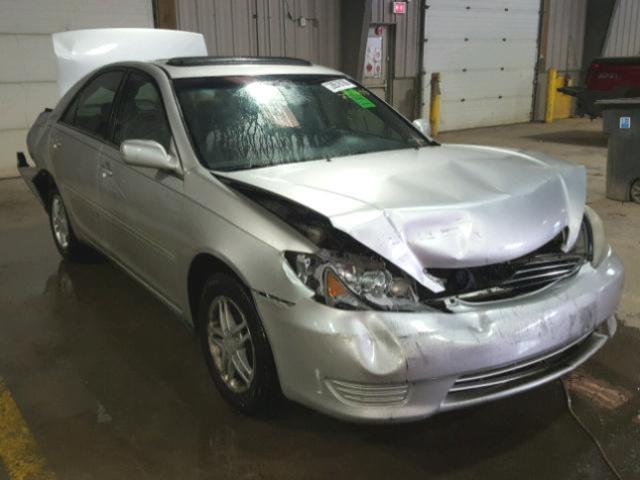 4T1BE30K65U944989 - 2005 TOYOTA CAMRY LE SILVER photo 1