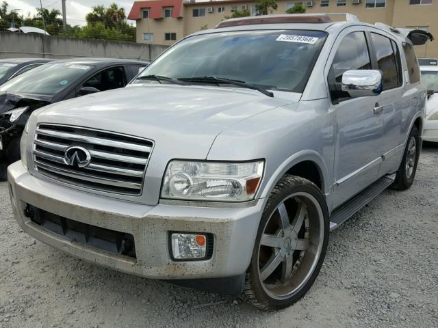 5N3AA08AX5N805113 - 2005 INFINITI QX56 SILVER photo 2