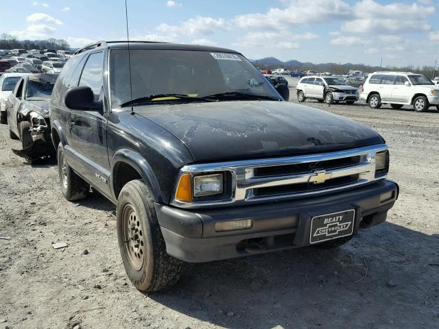 1GNCT18W1S2203321 - 1995 CHEVROLET BLAZER BLACK photo 1