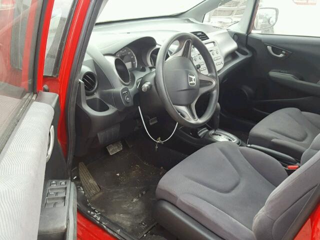 JHMGE88209S059814 - 2009 HONDA FIT RED photo 9