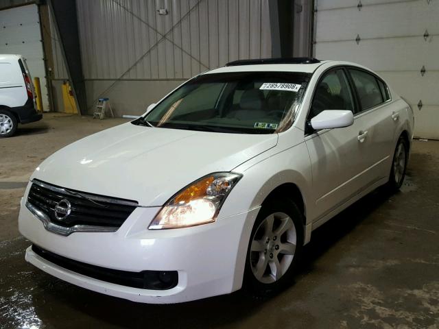 1N4AL21E27C235659 - 2007 NISSAN ALTIMA 2.5 WHITE photo 2