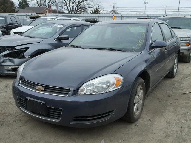 2G1WT55N889127334 - 2008 CHEVROLET IMPALA LT GRAY photo 2