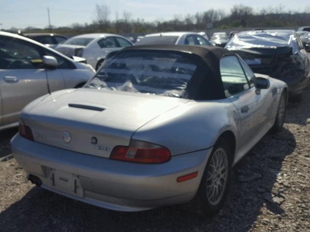 4USCH3346YLF43298 - 2000 BMW Z3 2.8 SILVER photo 4