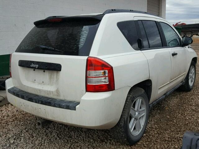 1J8FT47W58D779248 - 2008 JEEP COMPASS SP WHITE photo 4