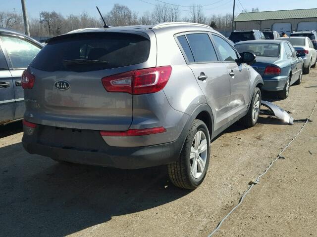 KNDPBCA26C7286250 - 2012 KIA SPORTAGE L GRAY photo 4