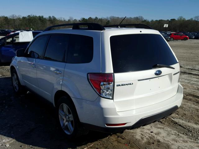 JF2SH63639H780113 - 2009 SUBARU FORESTER 2 WHITE photo 3