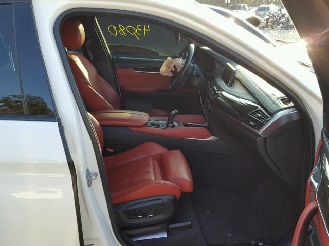 5UXKU2C53F0F96585 - 2015 BMW X6 XDRIVE3 WHITE photo 5