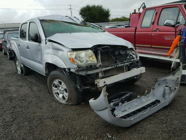 3TMJU62N78M069166 - 2008 TOYOTA TACOMA DOU SILVER photo 1