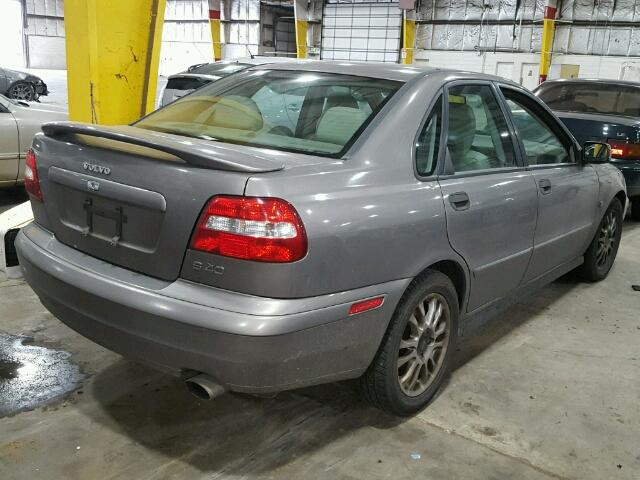 YV1VS27514F040243 - 2004 VOLVO S40 1.9T GRAY photo 4