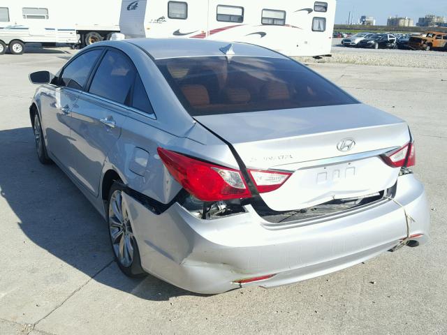 5NPEC4AC3BH111872 - 2011 HYUNDAI SONATA SE/ SILVER photo 3