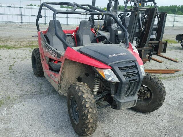 4UF14MPV1ET316121 - 2014 ARCTIC CAT WILDCAT RED photo 1