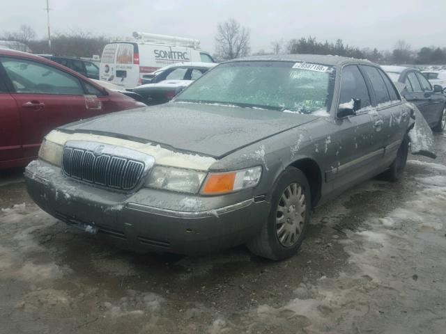 2MEFM74W7YX601343 - 2000 MERCURY GRAND MARQ GRAY photo 2