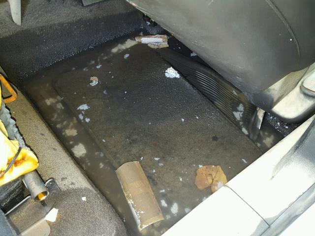 1G1ZE5E09AF162764 - 2010 CHEVROLET MALIBU LTZ 银色 照片 9