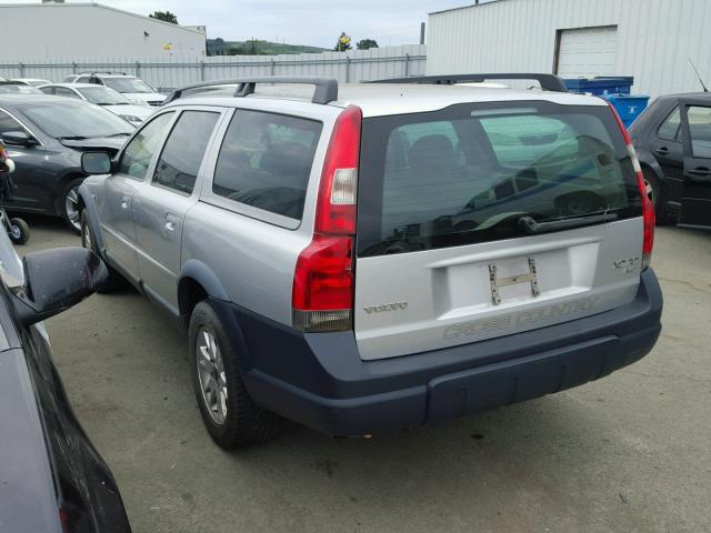 YV1SZ59H941136402 - 2004 VOLVO XC70 SILVER photo 3