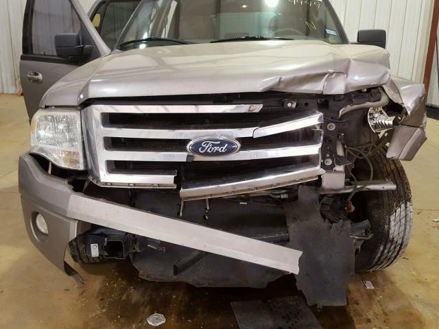 1FMFU15578LA19949 - 2008 FORD EXPEDITION GRAY photo 7