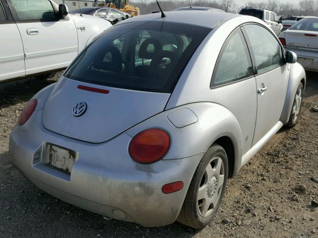 3VWCP21C01M466584 - 2001 VOLKSWAGEN NEW BEETLE SILVER photo 4