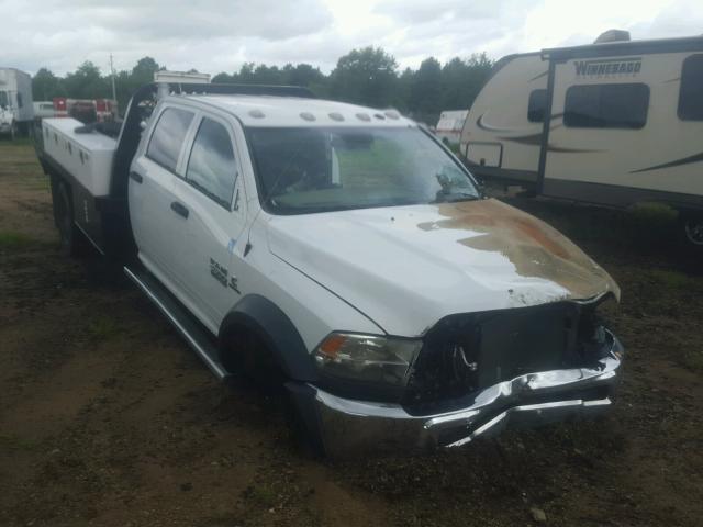 3C7WRNFL3FG553957 - 2015 RAM 5500 WHITE photo 1