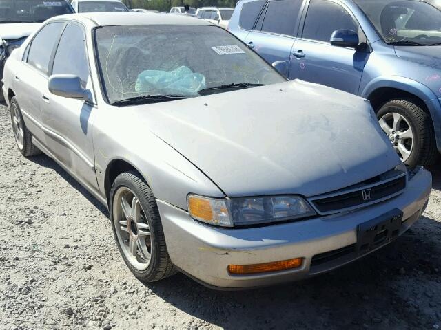 1HGCD5698TA220779 - 1996 HONDA ACCORD VAL SILVER photo 1