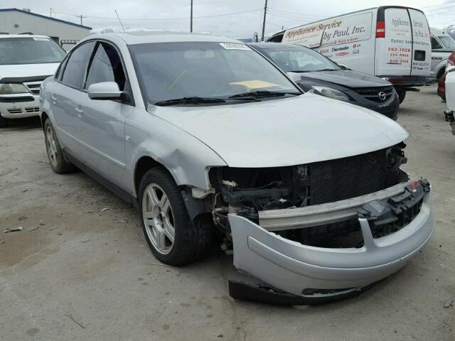 WVWEH63B71E004629 - 2001 VOLKSWAGEN PASSAT GLX GRAY photo 1