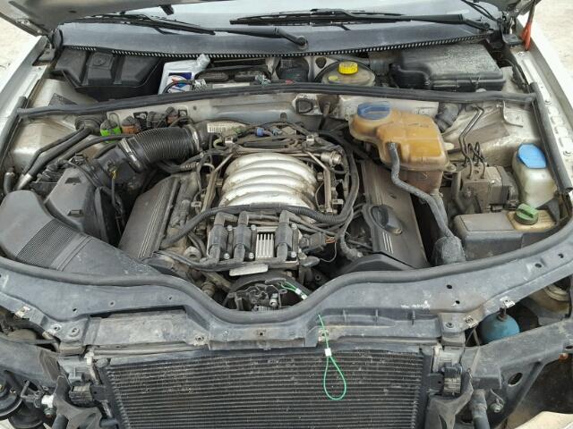 WVWEH63B71E004629 - 2001 VOLKSWAGEN PASSAT GLX GRAY photo 7