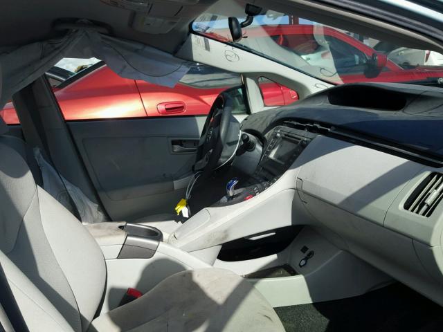 JTDKN3DU5D5598328 - 2013 TOYOTA PRIUS SILVER photo 5