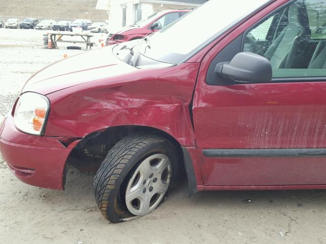 2FMZA51634BA86053 - 2004 FORD FREESTAR S RED photo 9