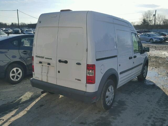 NM0LS7AN5DT158068 - 2013 FORD TRANSIT CO WHITE photo 4