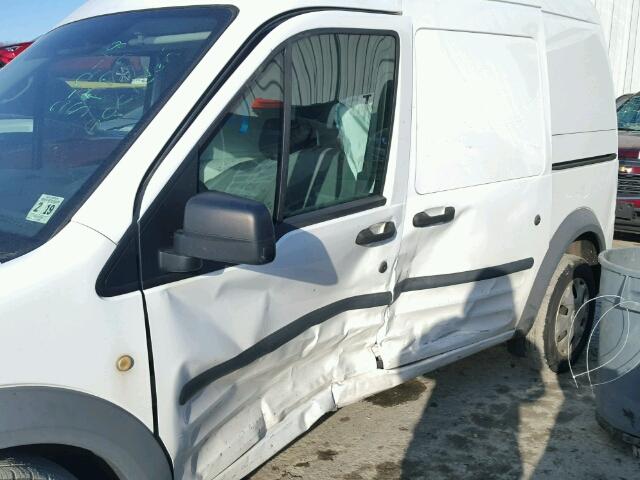 NM0LS7AN5DT158068 - 2013 FORD TRANSIT CO WHITE photo 9