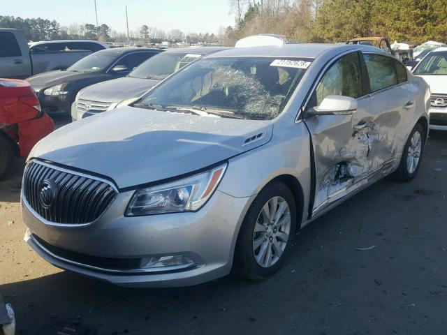 1G4GB5GR8FF207229 - 2015 BUICK LACROSSE SILVER photo 2