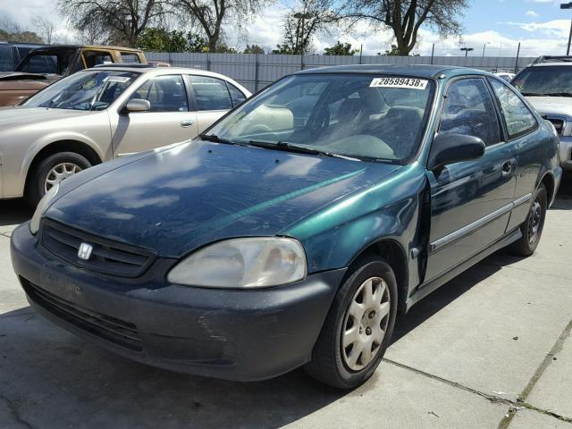 1HGEJ6128YL062926 - 2000 HONDA CIVIC DX GREEN photo 2