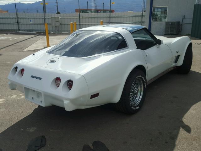 1Z87L8S435292 - 1978 CHEVROLET CORVETTE WHITE photo 4