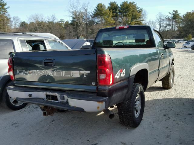 1GCHK24U93E304523 - 2003 CHEVROLET SILVERADO GREEN photo 4