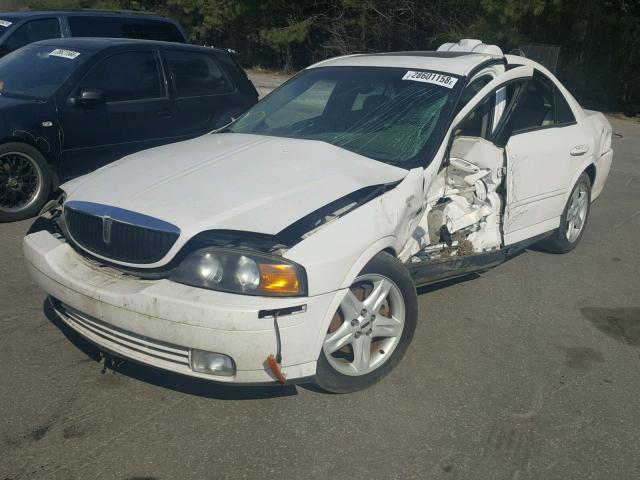 1LNHM87A5YY826632 - 2000 LINCOLN LS WHITE photo 2