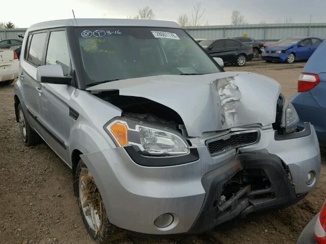 KNDJT2A2XB7705633 - 2011 KIA SOUL + SILVER photo 1