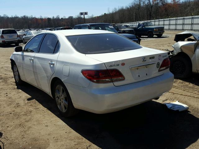 JTHBA30GX65165195 - 2006 LEXUS ES 330 WHITE photo 3