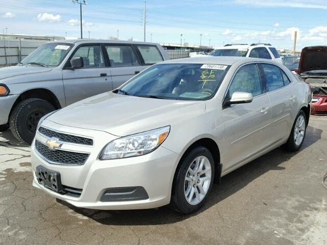 1G11C5SA3DF213762 - 2013 CHEVROLET MALIBU 1LT 金色 照片 2