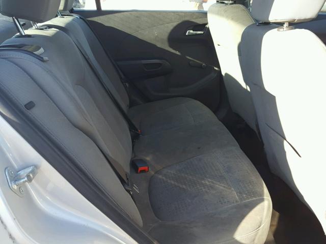 1G1JA5SH3E4103987 - 2014 CHEVROLET SONIC LS SILVER photo 6