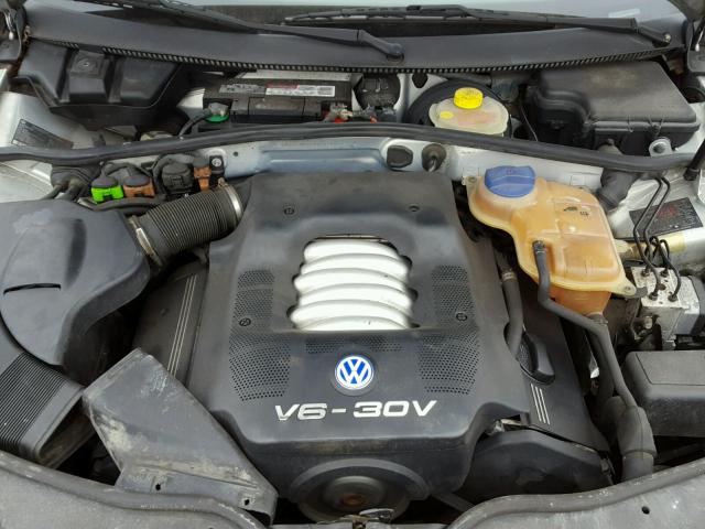 WVWBH63B41P012257 - 2001 VOLKSWAGEN PASSAT GLX 银色 照片 7