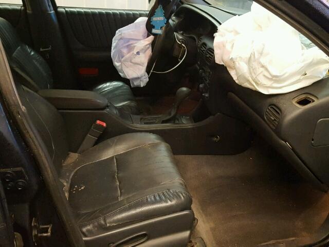1G2WP52K62F159725 - 2002 PONTIAC GRAND PRIX BLUE photo 5