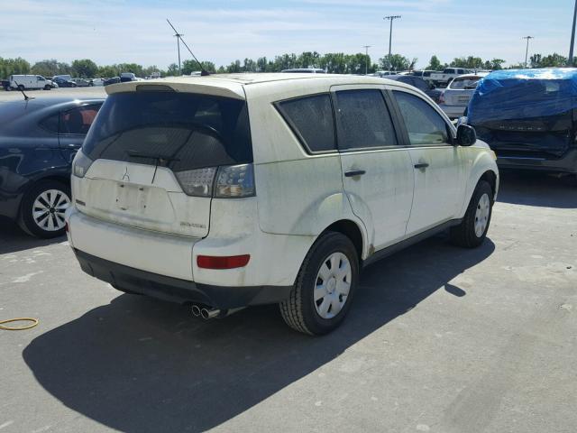 JA4MS31X97U015117 - 2007 MITSUBISHI OUTLANDER WHITE photo 4