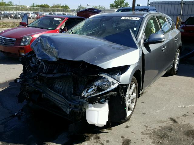 YV140MEK3H1372998 - 2017 VOLVO V60 T5 GRAY photo 2