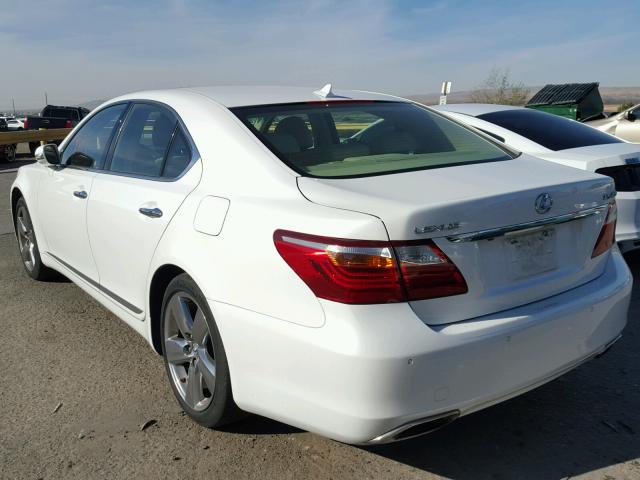 JTHBL5EF9A5095803 - 2010 LEXUS LS 460 WHITE photo 3